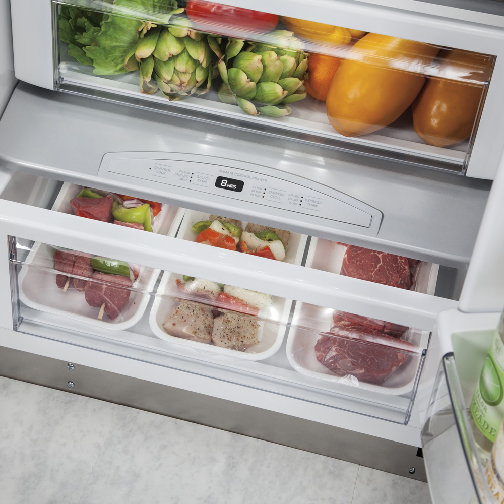 REFRIGERATOR-255CUFT-STAINLESS-STEEL-ZISS420DKSS-MONOGRAM-FREEZER.jpg